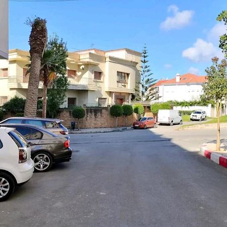Nouvelle Appartement Climatise Pour Un Sejour De Top Tanger Exterior foto
