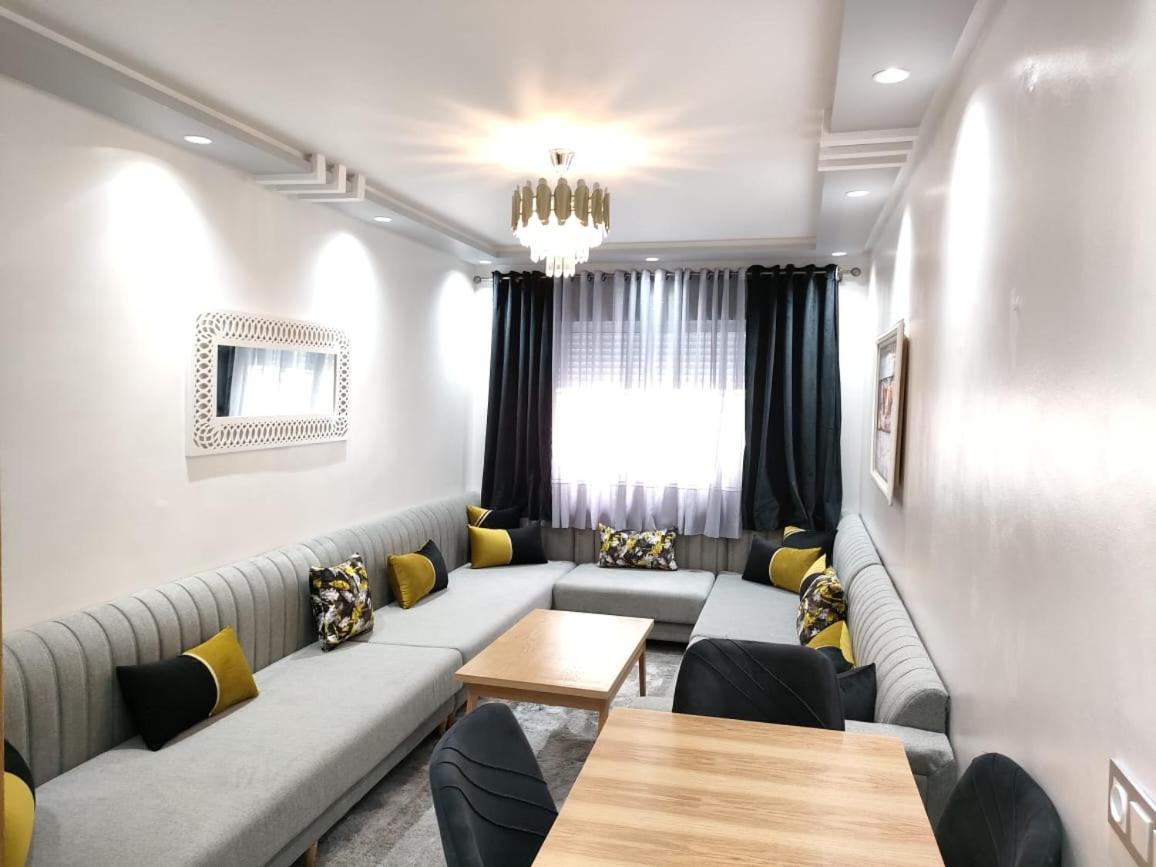 Nouvelle Appartement Climatise Pour Un Sejour De Top Tanger Exterior foto